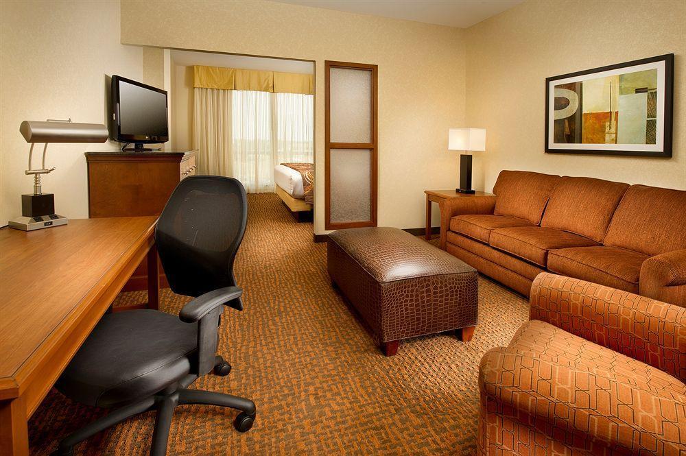 Drury Inn&Suites St. Louis Brentwood Buitenkant foto